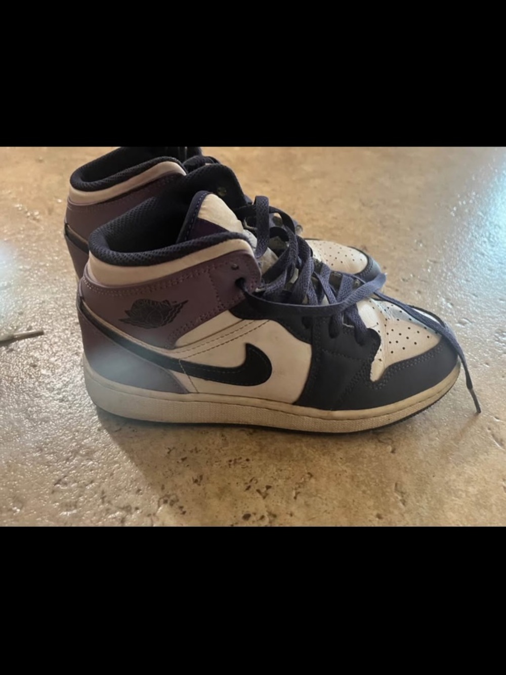 Nike Kids Jordan High-Top Sneakers in White,Purple 4Y